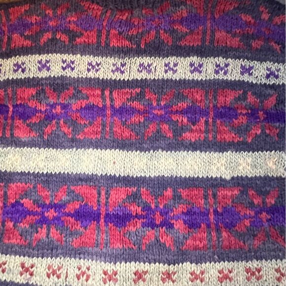 ANDEAN VIntage Wool Sweater, Size Medium - Picture 9 of 9